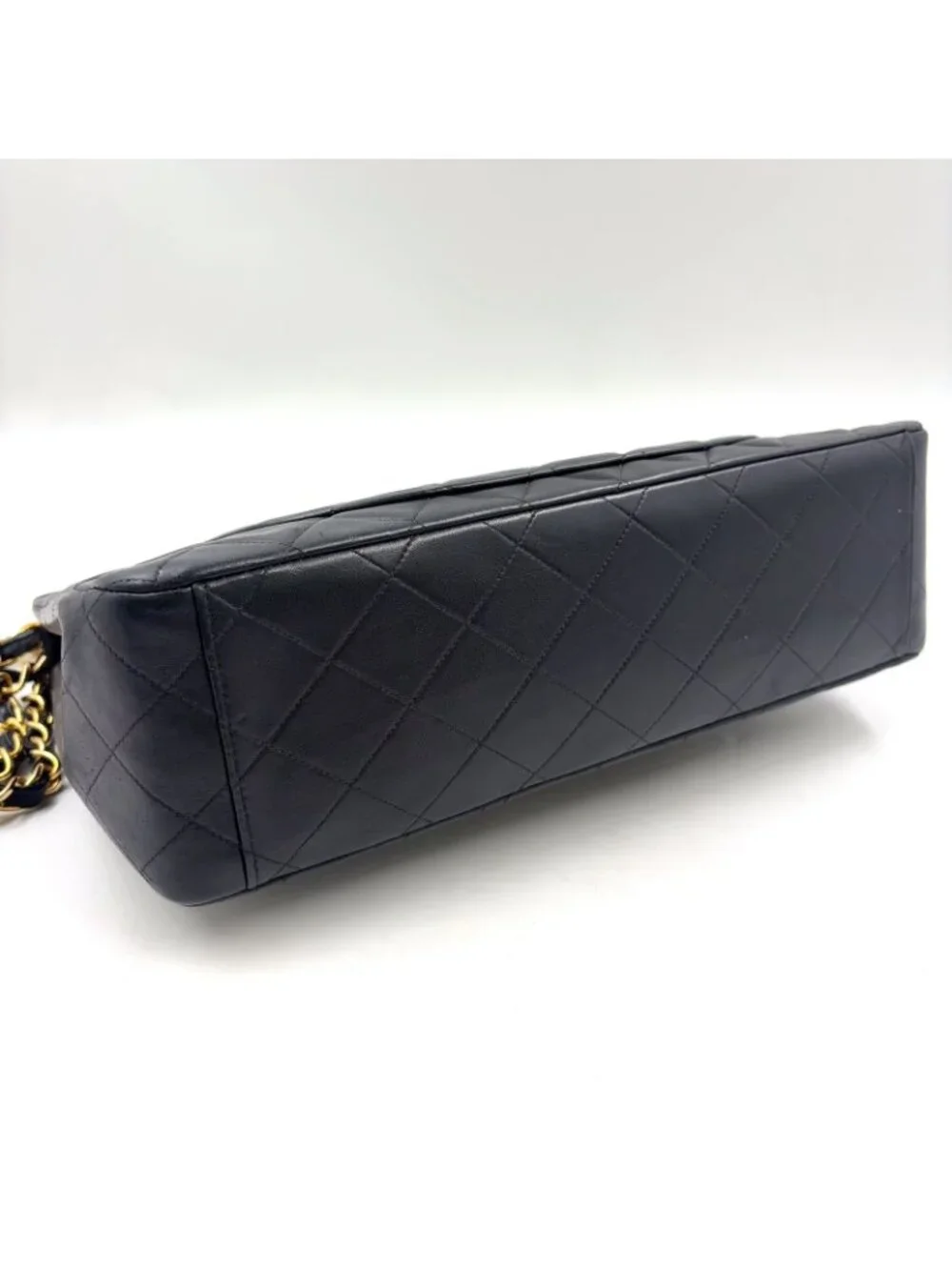 Chanel Maxi Quilted 34 Lambskin Black Chain Shoulder Bag Gold